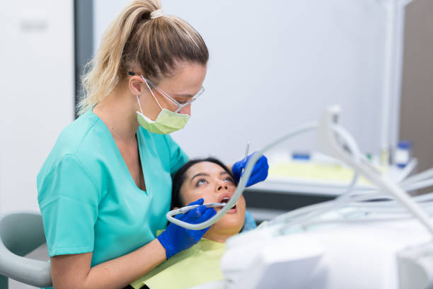 Best Knocked-Out Tooth Emergency  in Howey In The Hills, FL